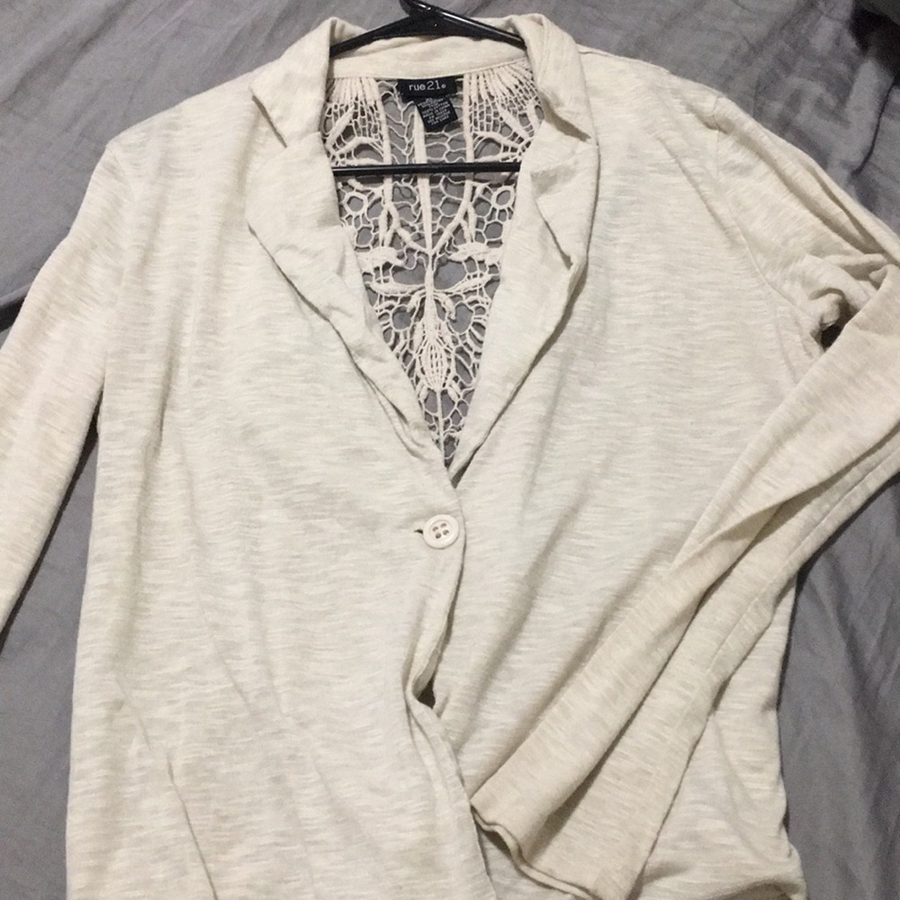 Light tan Sweater.